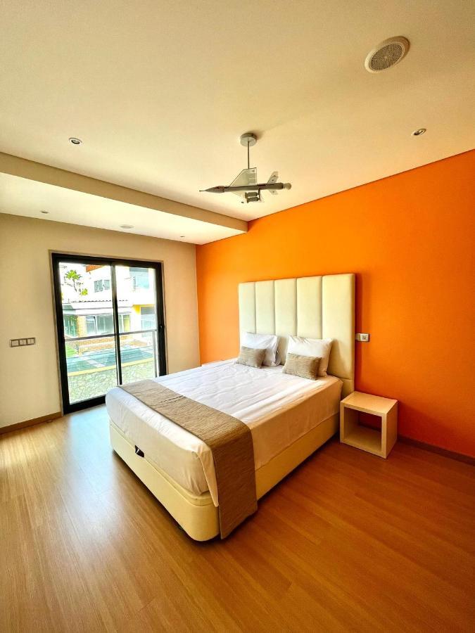 Funtastic Villa With Pool Albufeira Esterno foto