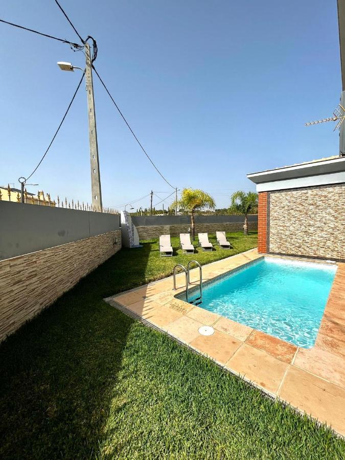 Funtastic Villa With Pool Albufeira Esterno foto